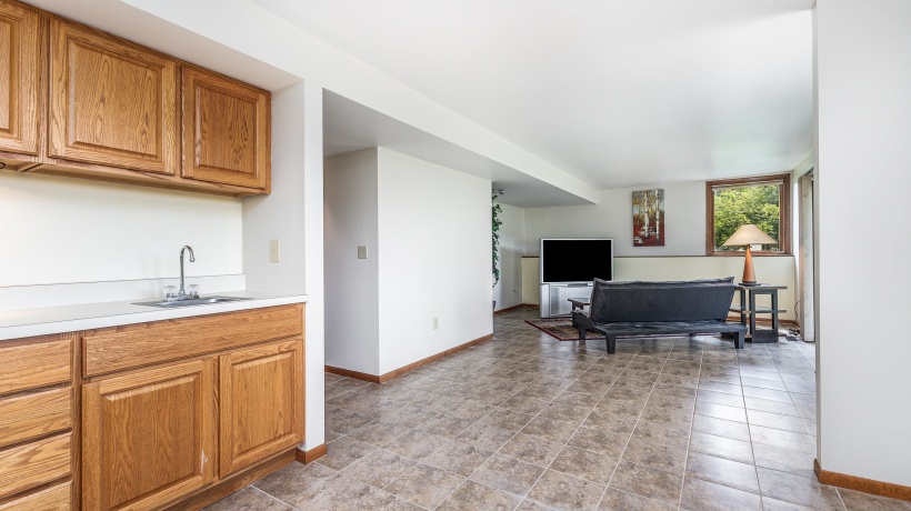 23 Gleneagle, GALENA, Illinois 61036, 3 Bedrooms Bedrooms, ,3 BathroomsBathrooms,House,For Sale,Gleneagle,202504601