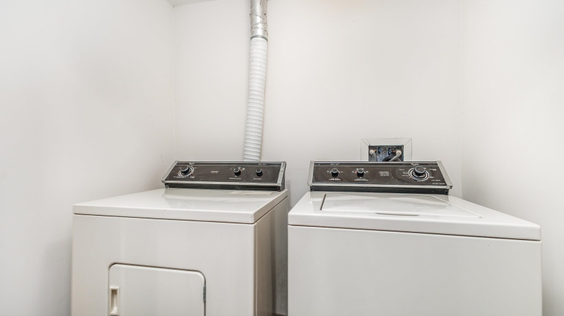 23 Gleneagle, GALENA, Illinois 61036, 3 Bedrooms Bedrooms, ,3 BathroomsBathrooms,House,For Sale,Gleneagle,202504601