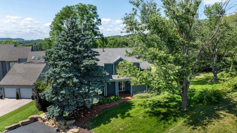 23 Gleneagle, GALENA, Illinois 61036, 3 Bedrooms Bedrooms, ,3 BathroomsBathrooms,House,For Sale,Gleneagle,202504601