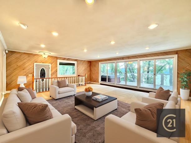 2107 Pow Wow, BELOIT, Wisconsin 53511, 4 Bedrooms Bedrooms, ,3 BathroomsBathrooms,House,For Sale,Pow Wow,202504499