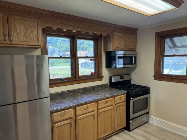 1822 Charles, ROCKFORD, Illinois 61104, 3 Bedrooms Bedrooms, ,1 BathroomBathrooms,House,For Sale,Charles,202504372