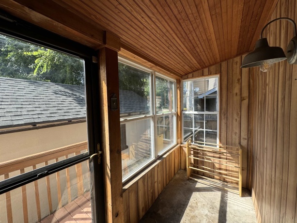 1822 Charles, ROCKFORD, Illinois 61104, 3 Bedrooms Bedrooms, ,1 BathroomBathrooms,House,For Sale,Charles,202504372