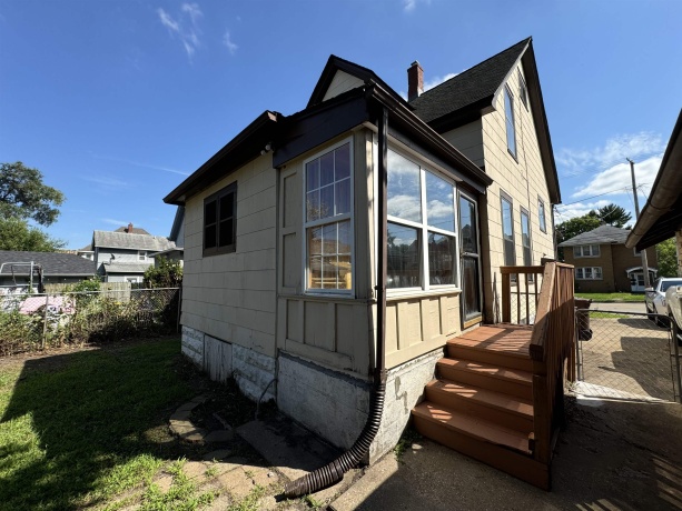 1822 Charles, ROCKFORD, Illinois 61104, 3 Bedrooms Bedrooms, ,1 BathroomBathrooms,House,For Sale,Charles,202504372