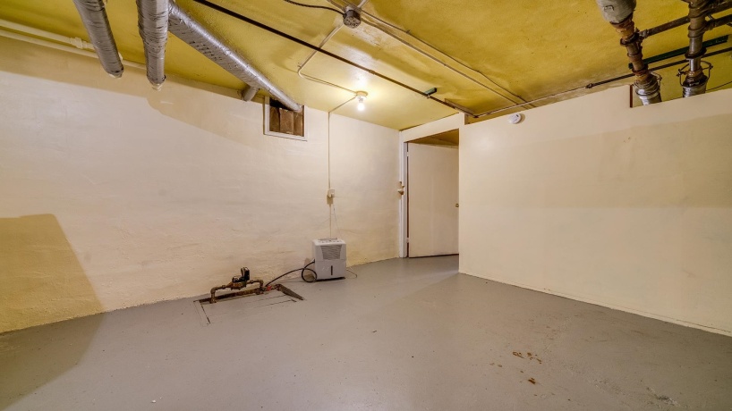 1218 Harlem, ROCKFORD, Illinois 61103, 3 Bedrooms Bedrooms, ,1 BathroomBathrooms,House,For Sale,Harlem,202504620