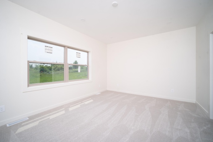 8579 Blue River, ROCKFORD, Illinois 61107, 3 Bedrooms Bedrooms, ,2 BathroomsBathrooms,House,For Sale,Blue River,202504628