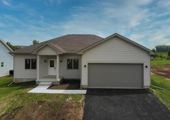 8579 Blue River, ROCKFORD, Illinois 61107, 3 Bedrooms Bedrooms, ,2 BathroomsBathrooms,House,For Sale,Blue River,202504628