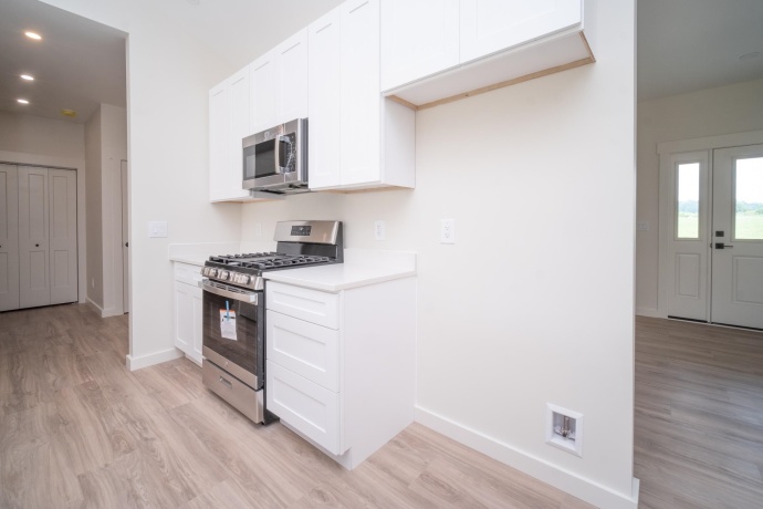 8579 Blue River, ROCKFORD, Illinois 61107, 3 Bedrooms Bedrooms, ,2 BathroomsBathrooms,House,For Sale,Blue River,202504628