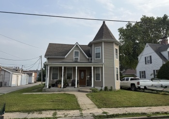 1816 8th, Peru, Illinois 61354, 3 Bedrooms Bedrooms, ,2 BathroomsBathrooms,House,For Sale,8th,202504639