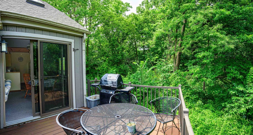 19 Cedar Bluff, GALENA, Illinois 61036, 3 Bedrooms Bedrooms, ,2 BathroomsBathrooms,Condominium,For Sale,Cedar Bluff,202504646