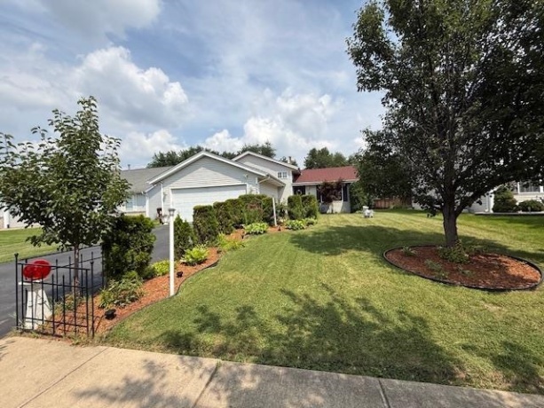 4098 Biltmore Chase, ROCKFORD, Illinois 61109, 4 Bedrooms Bedrooms, ,1 BathroomBathrooms,House,For Sale,Biltmore Chase,202504651