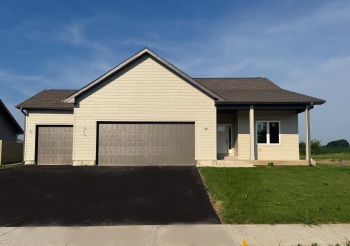 550 Cross Plains, ROCKFORD, Illinois 61107, 3 Bedrooms Bedrooms, ,2 BathroomsBathrooms,House,For Sale,Cross Plains,202504653