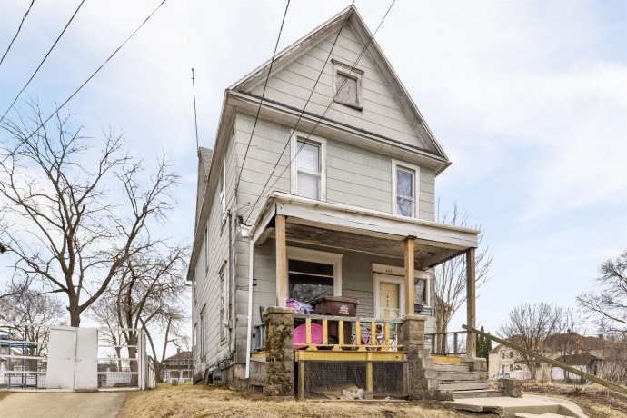 455 State, FREEPORT, Illinois 61032, 3 Bedrooms Bedrooms, ,1 BathroomBathrooms,House,For Sale,State,202504662