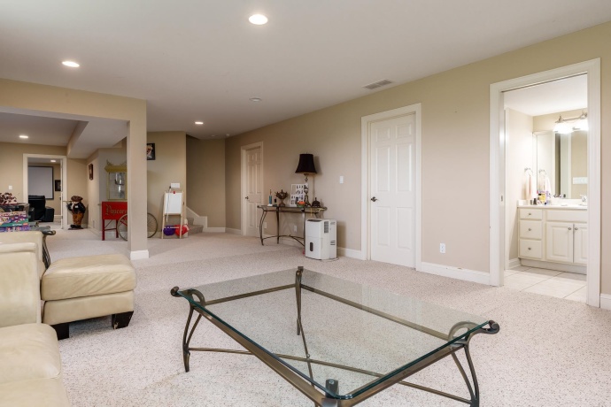 128 Titleist, POPLAR GROVE, Illinois 61065, 4 Bedrooms Bedrooms, ,4 BathroomsBathrooms,House,For Sale,Titleist,202504672