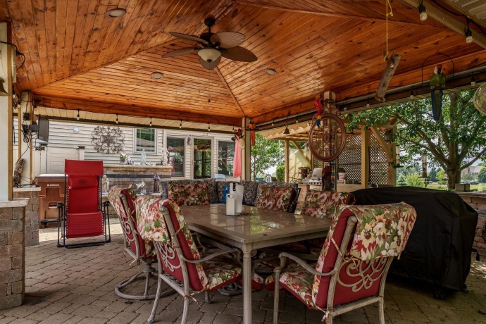 128 Titleist, POPLAR GROVE, Illinois 61065, 4 Bedrooms Bedrooms, ,4 BathroomsBathrooms,House,For Sale,Titleist,202504672