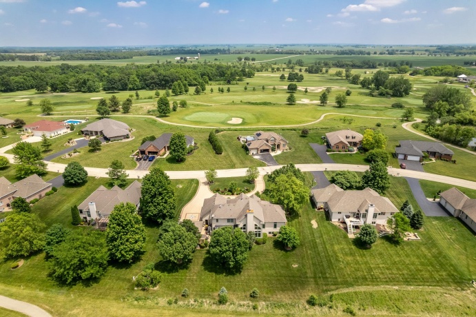 128 Titleist, POPLAR GROVE, Illinois 61065, 4 Bedrooms Bedrooms, ,4 BathroomsBathrooms,House,For Sale,Titleist,202504672