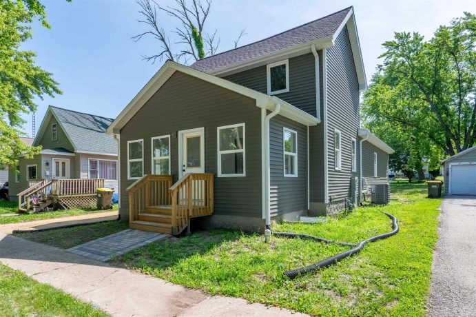 128 Brown, GENOA, Illinois 60135, 5 Bedrooms Bedrooms, ,3 BathroomsBathrooms,House,For Sale,Brown,202504677