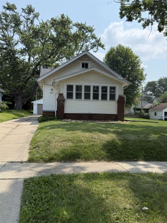 1606 23rd, ROCKFORD, Illinois 61108, 4 Bedrooms Bedrooms, ,2 BathroomsBathrooms,House,For Sale,23rd,202504680