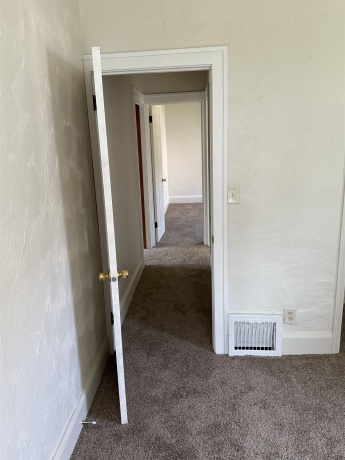 1606 23rd, ROCKFORD, Illinois 61108, 4 Bedrooms Bedrooms, ,2 BathroomsBathrooms,House,For Sale,23rd,202504680