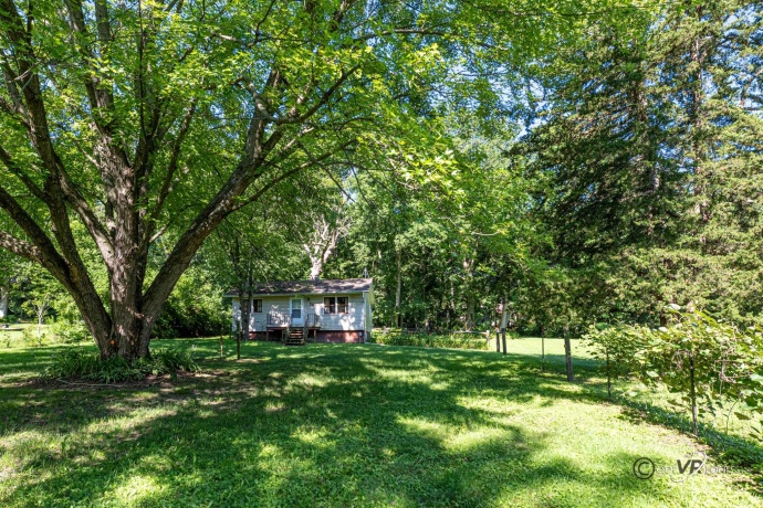 46 Oak Valley, ELIZABETH, Illinois 61028, 2 Bedrooms Bedrooms, ,1 BathroomBathrooms,House,For Sale,Oak Valley,202504687