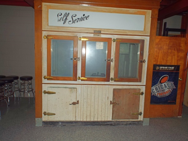 206 Market, MOUNT CARROLL, Illinois 61053, 2 Bedrooms Bedrooms, ,1 BathroomBathrooms,House,For Sale,Market,202504722