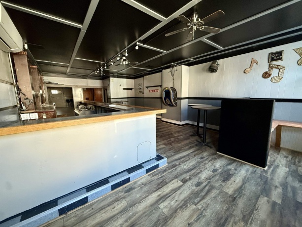 206 Market, MOUNT CARROLL, Illinois 61053, 2 Bedrooms Bedrooms, ,1 BathroomBathrooms,House,For Sale,Market,202504722