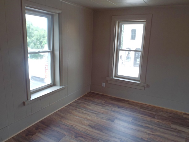 206 Market, MOUNT CARROLL, Illinois 61053, 2 Bedrooms Bedrooms, ,1 BathroomBathrooms,House,For Sale,Market,202504722