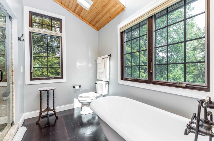 6 Hickory, GALENA, Illinois 61036, 4 Bedrooms Bedrooms, ,3 BathroomsBathrooms,House,For Sale,Hickory,202504765