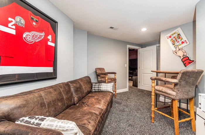 6 Hickory, GALENA, Illinois 61036, 4 Bedrooms Bedrooms, ,3 BathroomsBathrooms,House,For Sale,Hickory,202504765