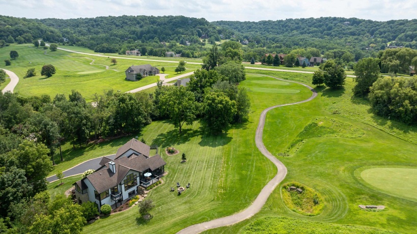 6 Hickory, GALENA, Illinois 61036, 4 Bedrooms Bedrooms, ,3 BathroomsBathrooms,House,For Sale,Hickory,202504765