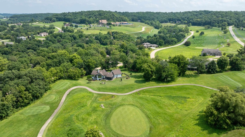 6 Hickory, GALENA, Illinois 61036, 4 Bedrooms Bedrooms, ,3 BathroomsBathrooms,House,For Sale,Hickory,202504765