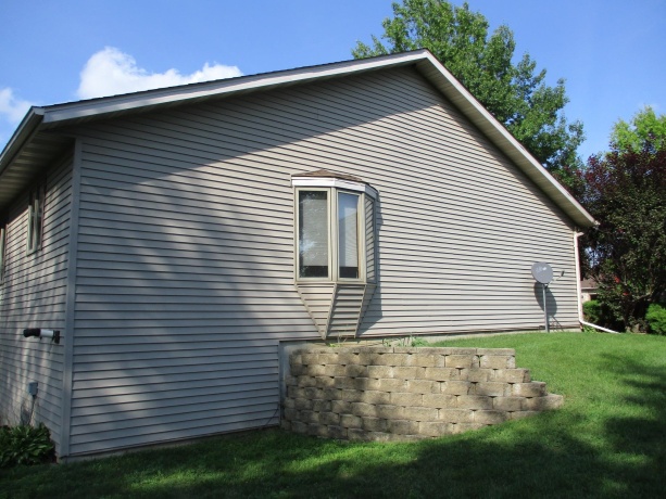 714 Seminole, FREEPORT, Illinois 61032, 4 Bedrooms Bedrooms, ,3 BathroomsBathrooms,Condominium,For Sale,Seminole,202504788