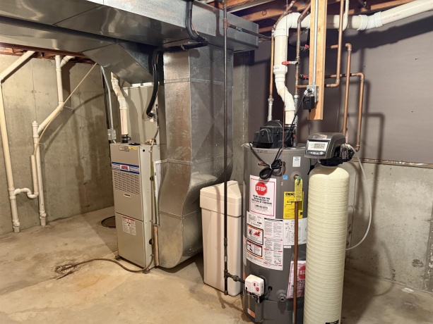 714 Seminole, FREEPORT, Illinois 61032, 4 Bedrooms Bedrooms, ,3 BathroomsBathrooms,Condominium,For Sale,Seminole,202504788