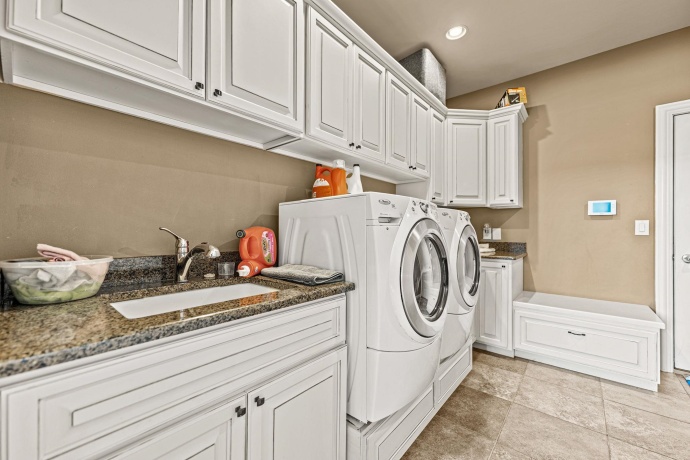 5591 River Run, BELVIDERE, Illinois 61008, 5 Bedrooms Bedrooms, ,3 BathroomsBathrooms,House,For Sale,River Run,202504381