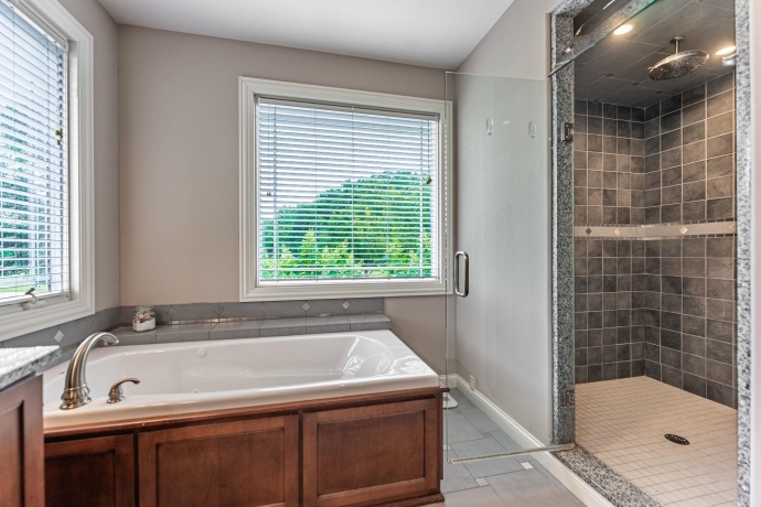 5591 River Run, BELVIDERE, Illinois 61008, 5 Bedrooms Bedrooms, ,3 BathroomsBathrooms,House,For Sale,River Run,202504381