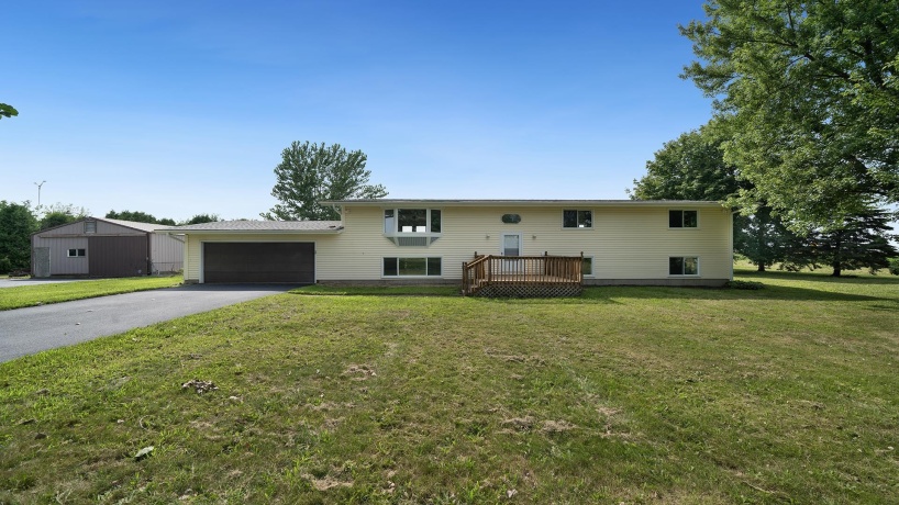 22005 Harmony, MARENGO, Illinois 60152, 4 Bedrooms Bedrooms, ,3 BathroomsBathrooms,House,For Sale,Harmony,202504800