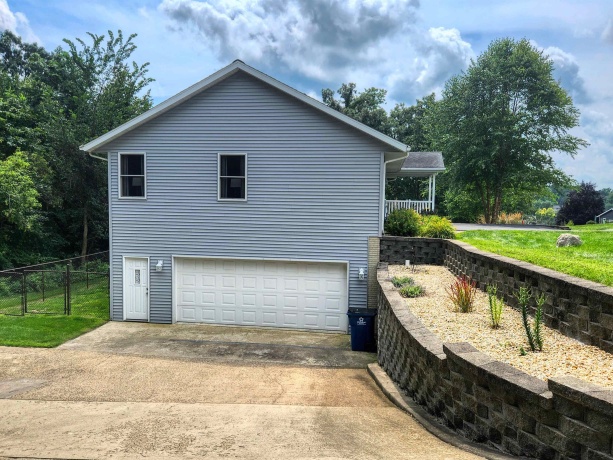 1-150R Perry, LAKE CARROLL, Illinois 61046, 3 Bedrooms Bedrooms, ,3 BathroomsBathrooms,House,For Sale,Perry,202504835