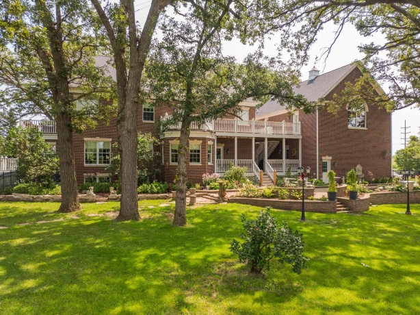 6715 Meyer, MARENGO, Illinois 60152, 5 Bedrooms Bedrooms, ,5 BathroomsBathrooms,House,For Sale,Meyer,202504841