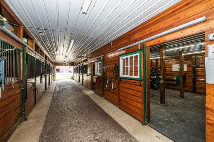 6715 Meyer, MARENGO, Illinois 60152, 5 Bedrooms Bedrooms, ,5 BathroomsBathrooms,House,For Sale,Meyer,202504841