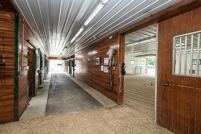 6715 Meyer, MARENGO, Illinois 60152, 5 Bedrooms Bedrooms, ,5 BathroomsBathrooms,House,For Sale,Meyer,202504841