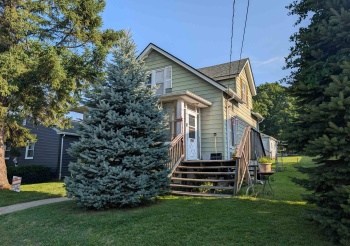 2208 13, ROCKFORD, Illinois 61104, 3 Bedrooms Bedrooms, ,1 BathroomBathrooms,House,For Sale,13,202504850