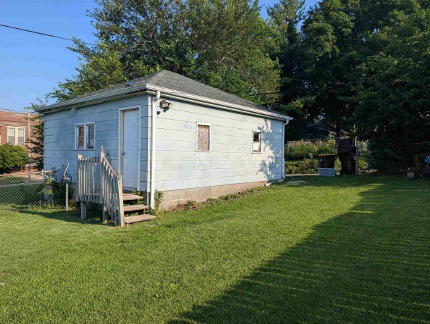 2208 13, ROCKFORD, Illinois 61104, 3 Bedrooms Bedrooms, ,1 BathroomBathrooms,House,For Sale,13,202504850