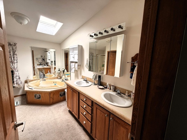 278 Fox, BELVIDERE, Illinois 61008, 3 Bedrooms Bedrooms, ,2 BathroomsBathrooms,House,For Sale,Fox,202504856