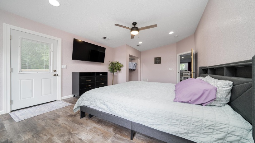 114 River, OREGON, Illinois 61061, 2 Bedrooms Bedrooms, ,1 BathroomBathrooms,House,For Sale,River,202504869