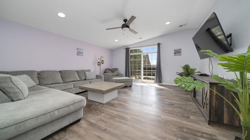 114 River, OREGON, Illinois 61061, 2 Bedrooms Bedrooms, ,1 BathroomBathrooms,House,For Sale,River,202504869