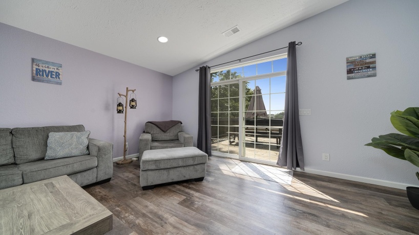 114 River, OREGON, Illinois 61061, 2 Bedrooms Bedrooms, ,1 BathroomBathrooms,House,For Sale,River,202504869