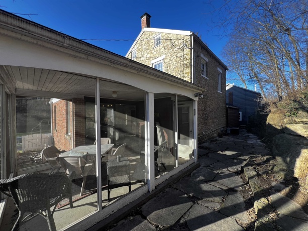 809 Spring (Hwy 20), GALENA, Illinois 61036, ,Rental,For Sale,Spring (Hwy 20),202501547