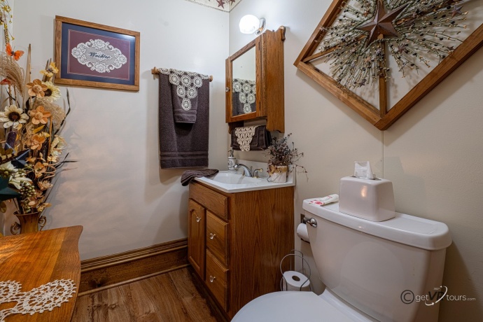 601 Franklin, SCALES MOUND, Illinois 61075, 3 Bedrooms Bedrooms, ,1 BathroomBathrooms,House,For Sale,Franklin,202504879