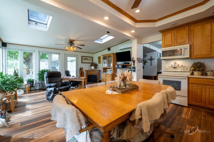 601 Franklin, SCALES MOUND, Illinois 61075, 3 Bedrooms Bedrooms, ,1 BathroomBathrooms,House,For Sale,Franklin,202504879