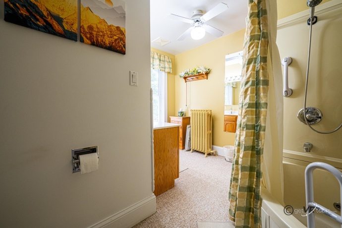 601 Franklin, SCALES MOUND, Illinois 61075, 3 Bedrooms Bedrooms, ,1 BathroomBathrooms,House,For Sale,Franklin,202504879