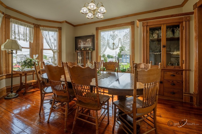 601 Franklin, SCALES MOUND, Illinois 61075, 3 Bedrooms Bedrooms, ,1 BathroomBathrooms,House,For Sale,Franklin,202504879